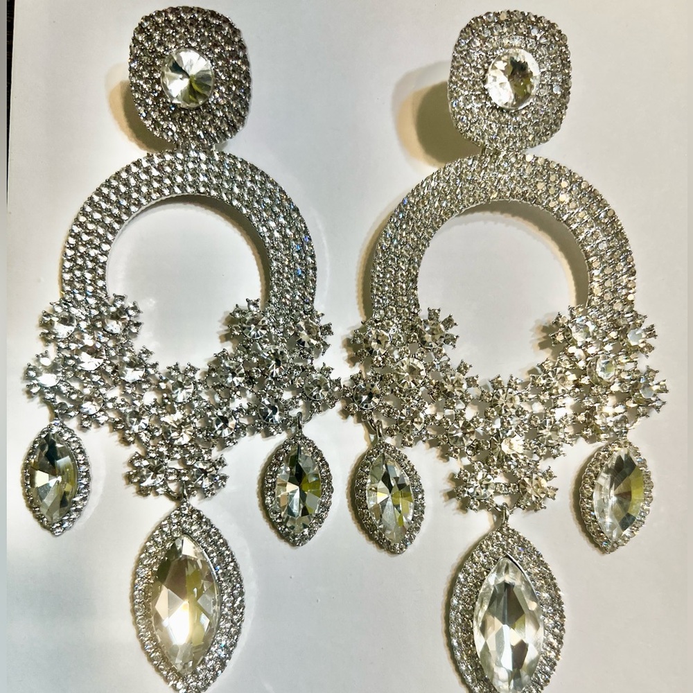 Chandelier rhinestone statement earrings